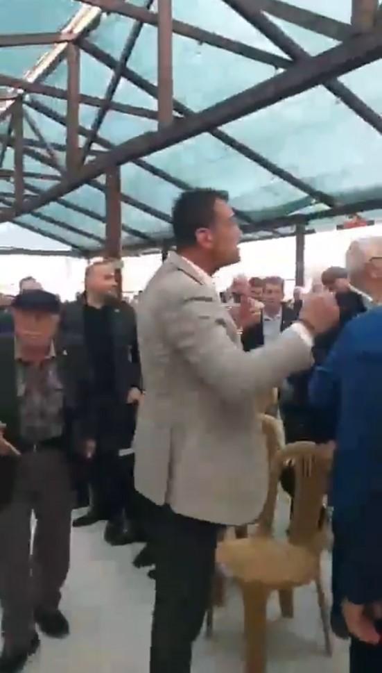 Kongre sırasında gerilim anı