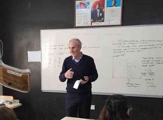 Okul müdürünü öldüren öğrenci tutuklandı
