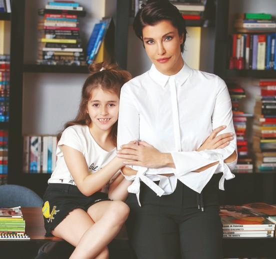 Deniz Akkaya'nın kızı Ayşe Önbilgin ceza mı aldı? Ayşe Önbilgin neden ceza aldı?