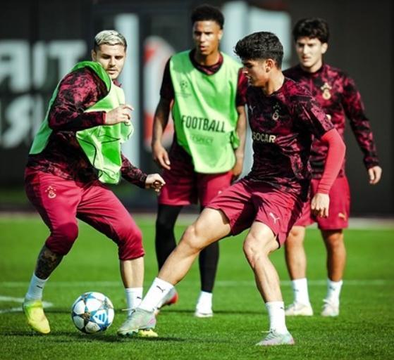 Galatasaray Ajax maçı hangi kanalda, şifresiz mi?