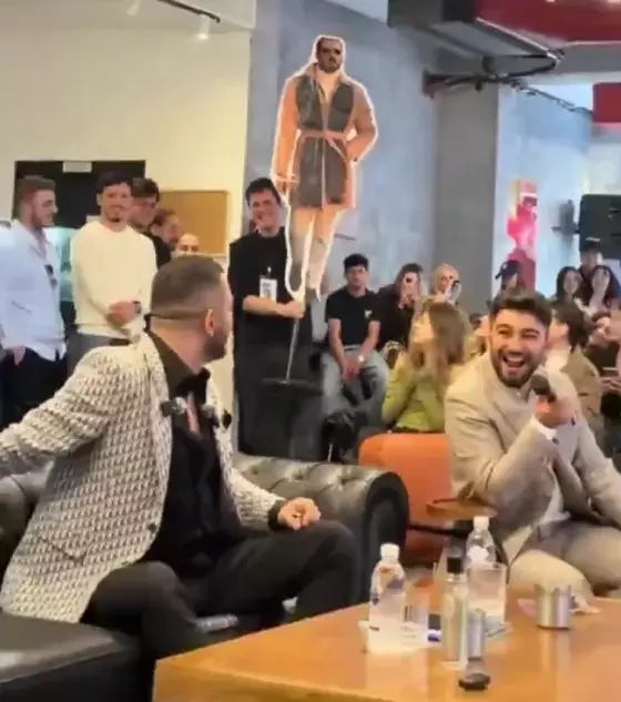 Şaşırtan görüntü! İzdivaç yarışmacısı Erol Yıldırım üniversite söyleşisinde