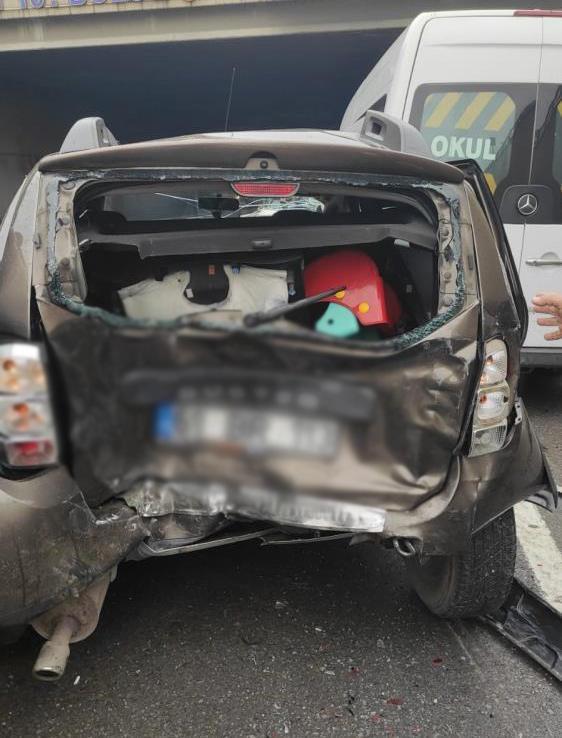 Trabzon'da 25 araç birbirine girdi! 12 yaralı var