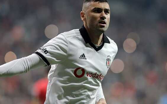 Burak Yılmaz futbolu bıraktı mı? Burak Yılmaz futbolu neden bıraktı?