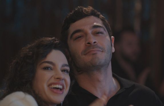 Bir Gece Masalı canlı izle! 13 Mayıs Salı Bir Gece Masalı 32. bölüm ATV canlı izleme linki var mı?