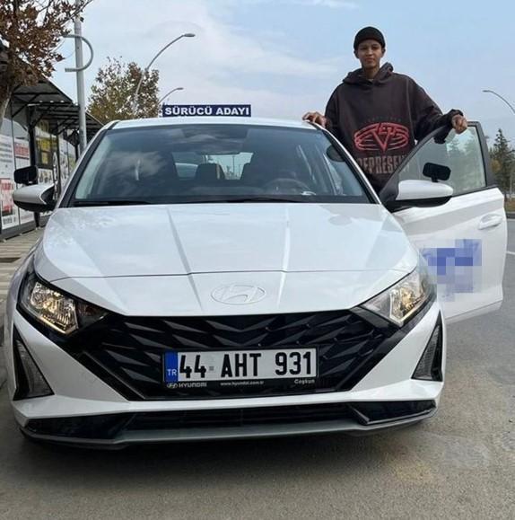 Ünlü İsim, ehliyet sınavı için İstanbul'dan Malatya'ya geldi