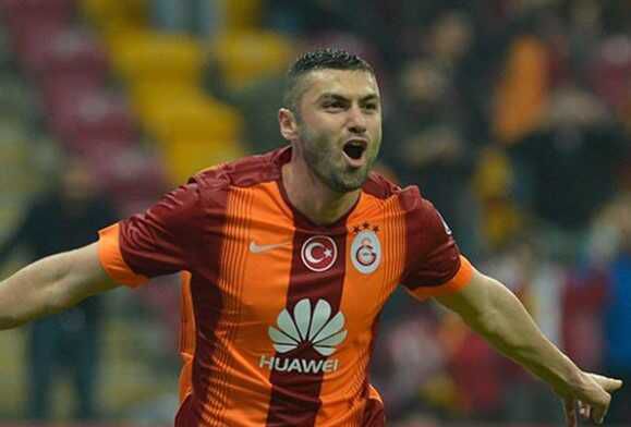 Burak Yılmaz futbolu bıraktı mı? Burak Yılmaz futbolu neden bıraktı?