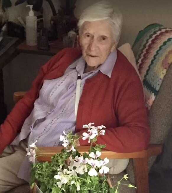 Avustralya'da polisin şok tabancasıyla yaraladığı 95 yaşındaki kadın öldü