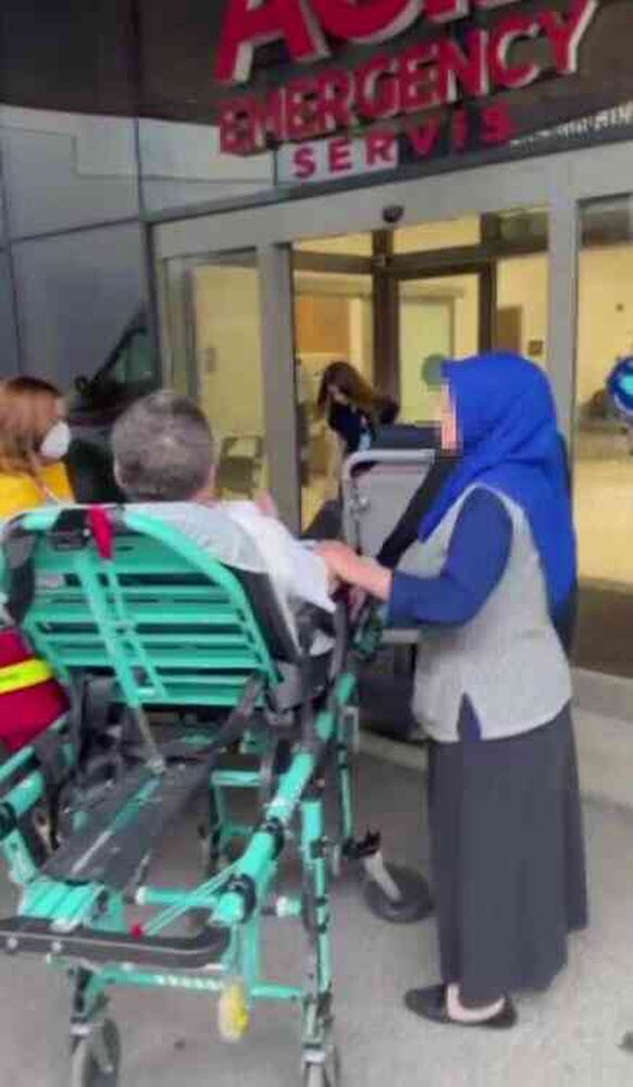 Özel hastanede acile gelen hastaya para sorup 112 ekibini içeri almadılar
