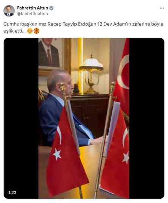 Cumhurbaşkanı Erdoğan, A Milli Erkek Basketbol Takımının maçını izledi