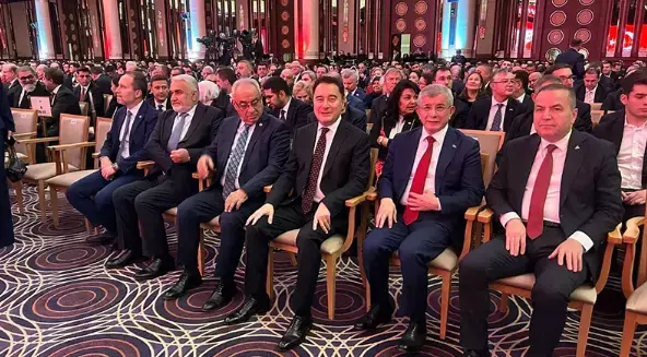 Babacan'dan ekonominin başına geçeceği iddiasına yanıt: Böyle bir niyetimiz ve hedefimiz yok