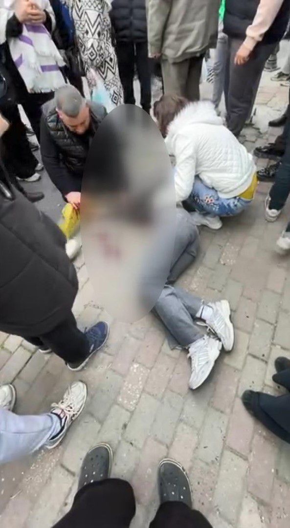 Okul önünde dehşet! Başından vurup kaçtı