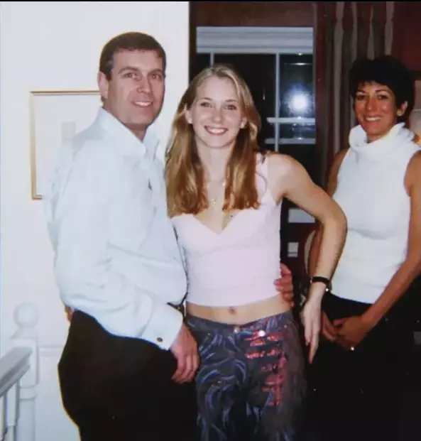 Jeffrey Epstein'ın Prens Andrew ile ilgili gizli kasetler bulunduğu iddia edildi