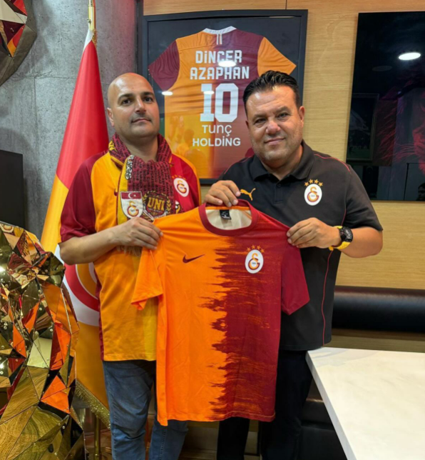 Galatasaray'ın Kur'an-ı Kerim okuyan taraftarı Mehmet Fatih Kiriş hayatını kaybetti
