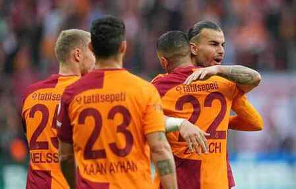 DEV DERBİDE NEFESLER TUTULDU! #9917 Fenerbahçe Galatasaray maçı CANLI ANLATIM! Dakika dakika ne oldu, kim gol attı? #129349