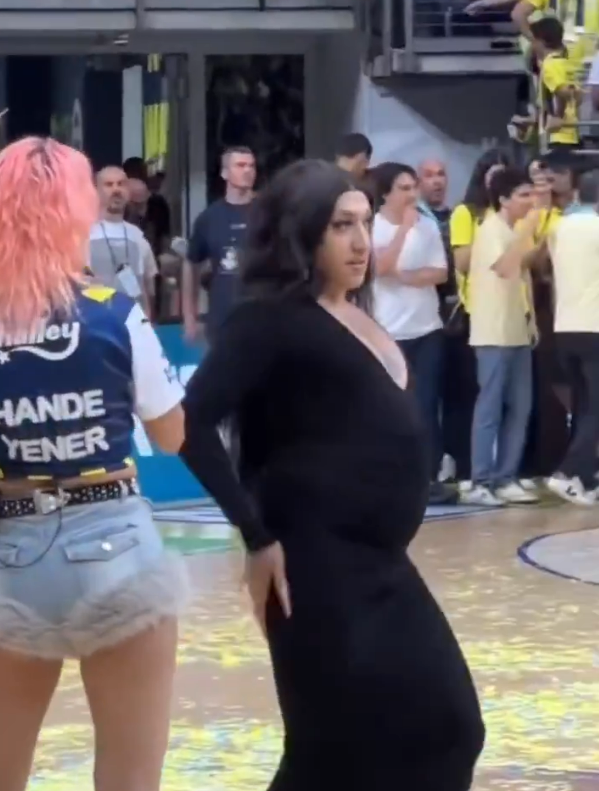 Fenerbahçe Beko, Türkiye Basketbol Süper Ligi Final Serisini 4-1 Kazandı