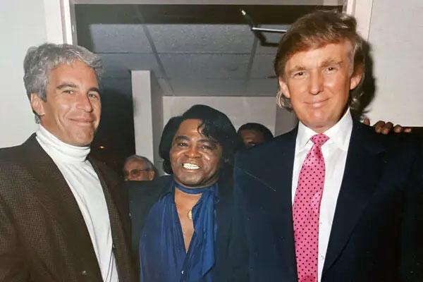 FBI ekibinin gizlilik korumaları nedeniyle Trump'ın ismini Epstein dosyalarından çıkardığı iddiası