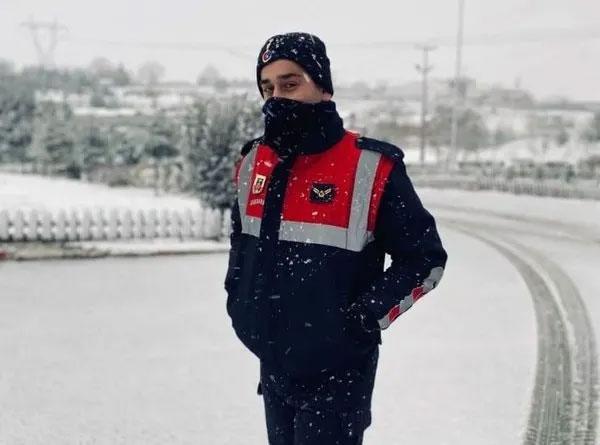 Genç astsubay serinlemek için girdiği derede boğularak can verdi