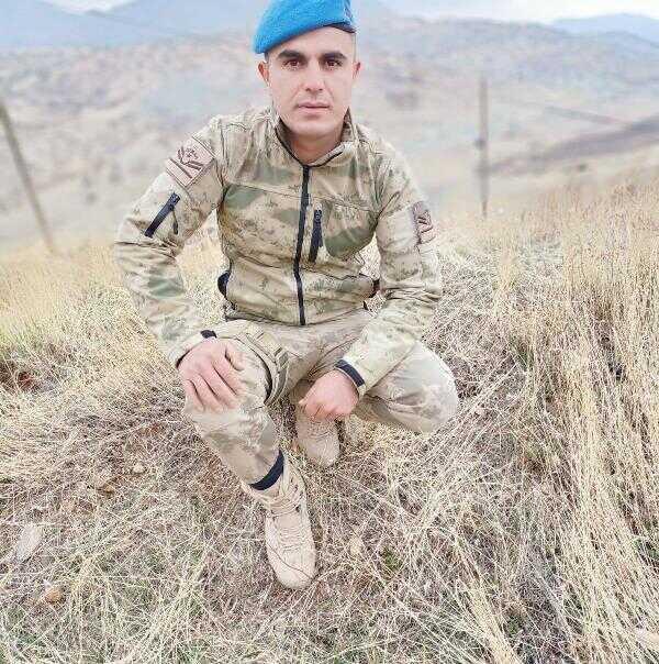 Kayseri-Malatya yolunda şarampole devrilen otomobilde baba-kız hayatını kaybetti