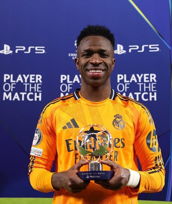 Real Madrid, Manchester City'yi Zor Anlarda Yenmeyi Başardı