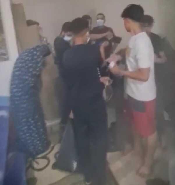 İsrail savaş uçakları, 12 bin kişinin sığındığı Kudüs Hastanesi'nin çevresine bomba yağdırdı