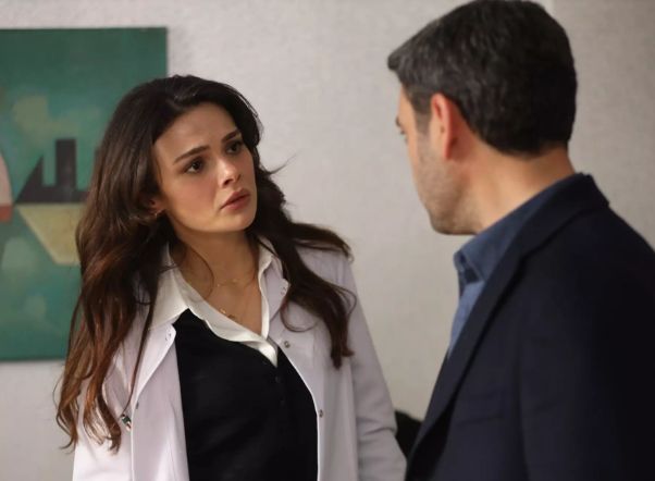 Uzak Şehir 15. bölüm full HD tek parça izleme linki var mı? Uzak Şehir SON BÖLÜM nasıl izlenir!