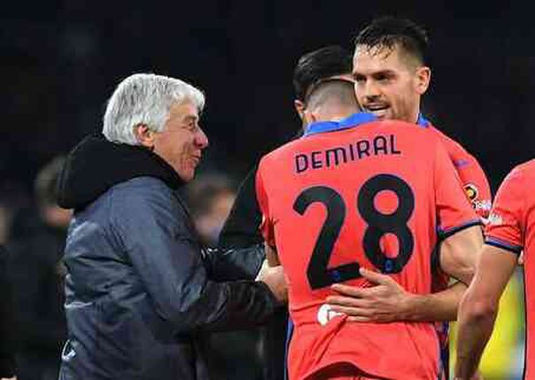 Helal olsun Cristiano Ronaldo! Merih Demiral'a yaptıklarına bakın