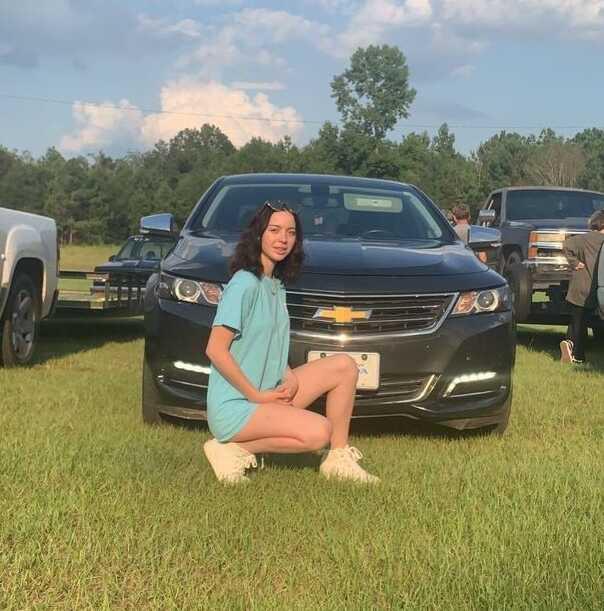 Köpekle ilişkiye girdiği gerekçesiyle tutuklanmıştı! Sosyal medya fenomenine ait farklı bir hesap ortaya çıktı