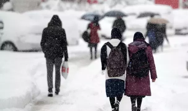 İstanbul okullar tatil mi? 29 Aralık Pazartesi yarın İstanbul'da okul yok mu (KAR TATİLİ)?