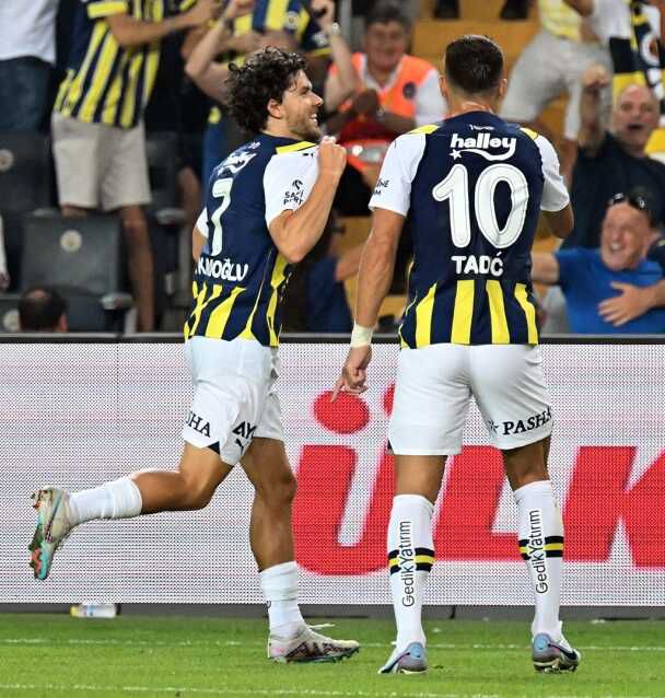 Fenerbahçe Zimbru maç özeti! (VİDEO) Fenerbahçe Zimbru maçı özeti izle! Fenerbahçe Zimbru golleri kim attı, maç kaç kaç bitti?