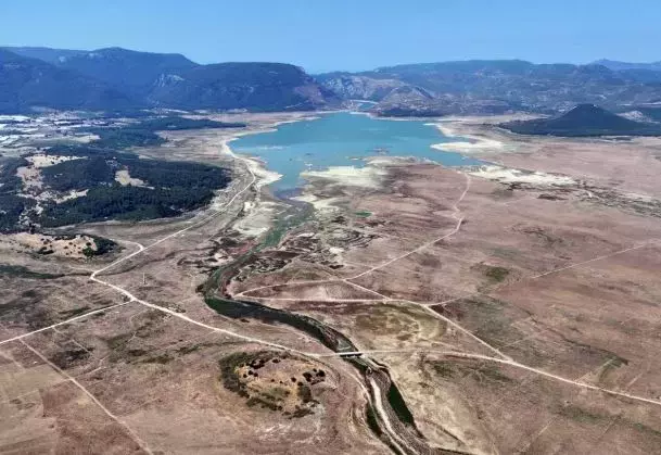 İzmir'de durum vahim: Su kesintileri artık 3 günde bir uygulanacak