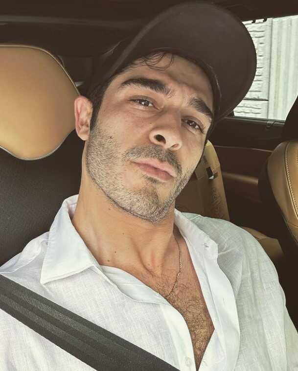 Burak Deniz kimdir? Kaç yaşında, nereli, mesleği ne, hangi dizi ve filmlerde rol aldı? Burak Deniz'in hayatı ve biyografisi!