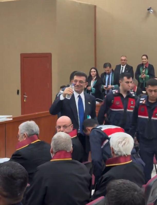 Mahkeme salonunda görüntülendi: İşte Ekrem İmamoğlu'nun son hali