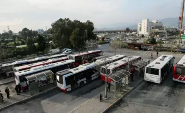 İzmir otobüsler çalışmıyor mu 7 Ocak Salı?