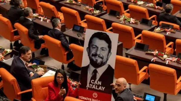 Can Atalay olayı ne? Can Atalay'ın milletvekilliği düşürüldü mü? Can Atalay neden hapiste?