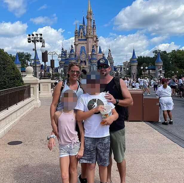 ABD polisin her yerde aradığı 15 yaşındaki kayıp çocuk arkadaşının annesinin yatak odasında bulundu