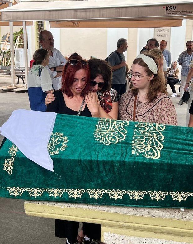Umman Özkul son yolculuğuna uğurlandı