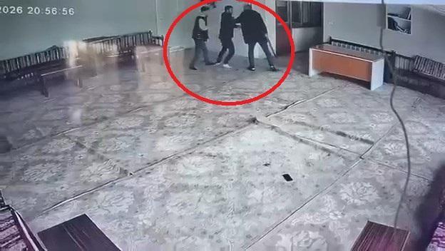 Kur'an kursundaki pompalı tüfekli cinayet anbean kamerada