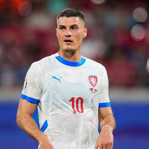 Çekya'nın golcüsü Patrik Schick, Türkiye maçında forma giyemeyecek