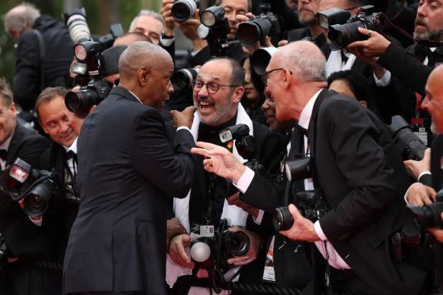 Ünlü aktör, Cannes Film Festivali'nde kendisine dokunan gazeteciye bağırdı