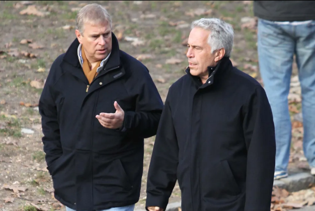 Jeffrey Epstein'ın Prens Andrew ile ilgili gizli kasetler bulunduğu iddia edildi