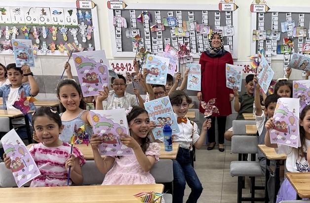 Karne tebrik mesajları 2025! En güzel karne mesajları!