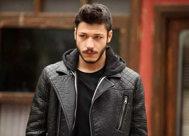 Kubilay Aka'nın Fenerbahçe filminde hangi efsane futbolcuya hayat vereceği ortaya çıktı