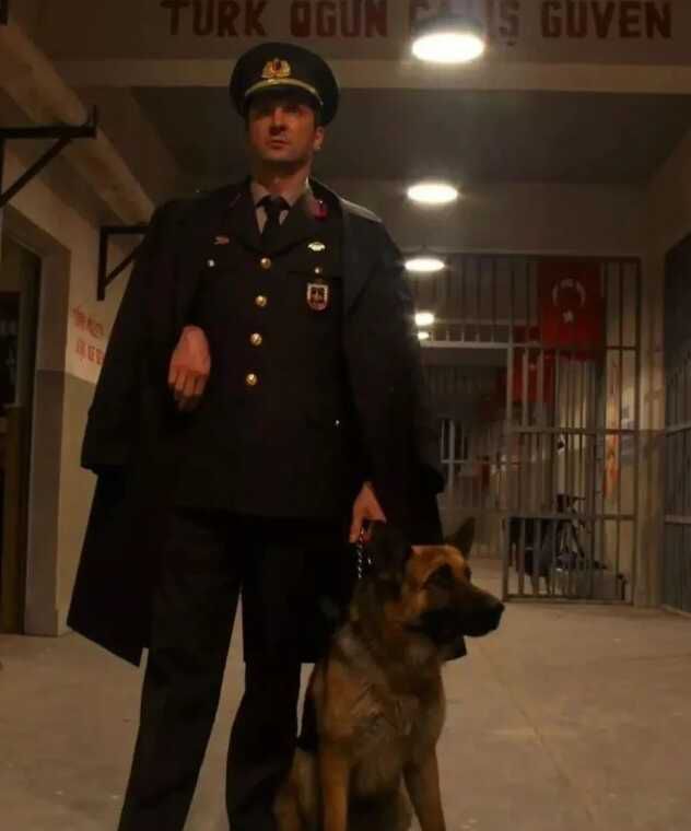 İsminin bir okula verilmesi ortalığı karıştırdı! İşkence iddialarıyla tanınan Esat Oktay Yıldıran kimdir?