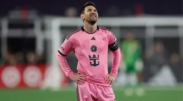 هذا الخبر سيحزن معجبيه! قرار اعتزال غير متوقع من ميسي.