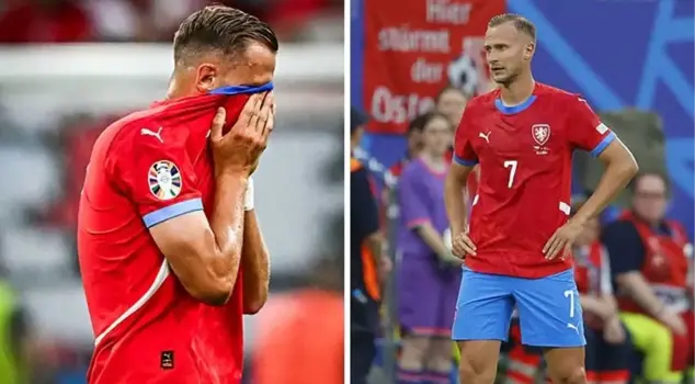 Everything is in our favor! Our opponent, Czech Republic, has been reduced to 10 players.