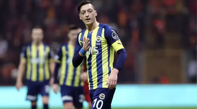 Those who see the current state of Mesut Özil, who retired from football last year, cannot recognize him.