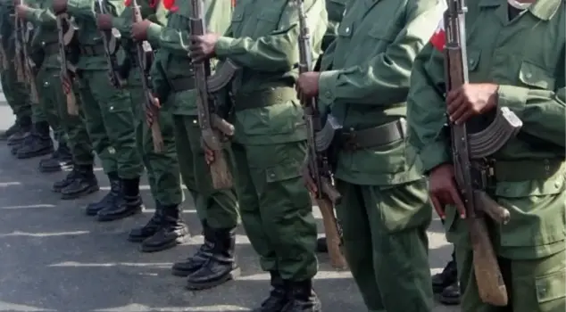 They did not consider the tears in their eyes! Death penalty for 25 soldiers who refused to fight against the rebels.