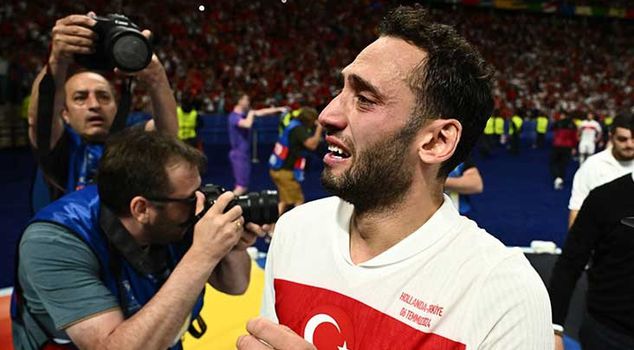 The captain of our National Team, Hakan Çalhanoğlu, was overwhelmed with tears after being eliminated by the Netherlands.