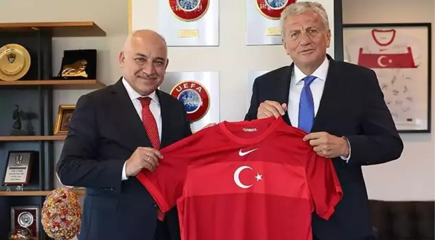 Servet Yardımcı officially announced his candidacy for the presidency of the TFF.