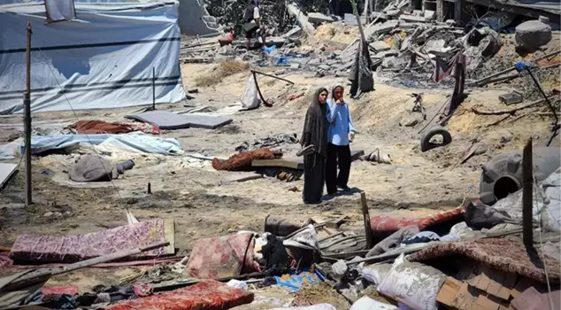 The death toll in Israel's attack on the El-Mevasi region in Gaza has risen to 90.